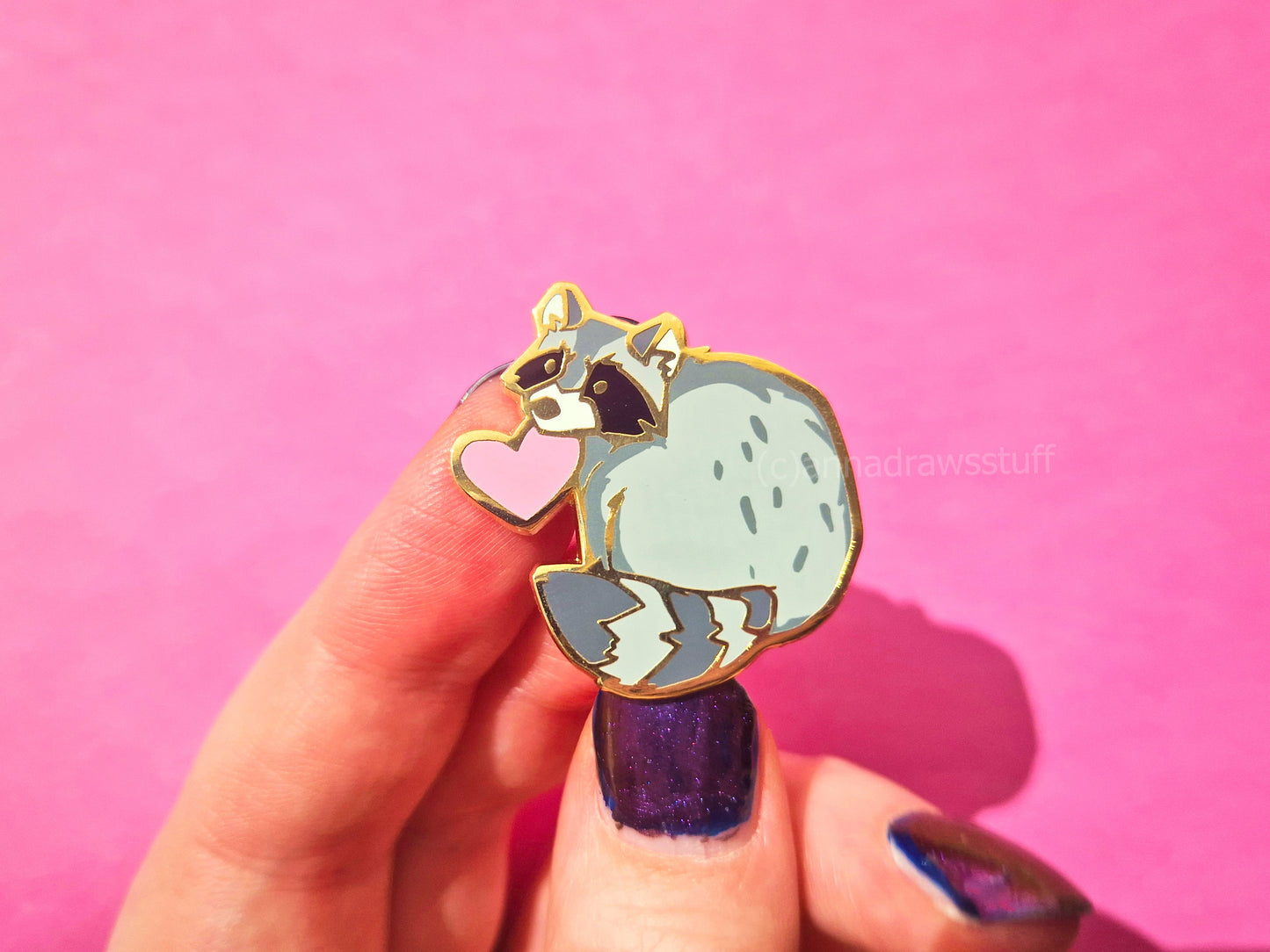 Heart Raccoon - Hard Enamel Pin - Extrashvaganza