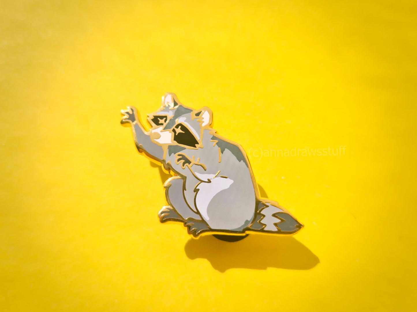Grabby Raccoon - Hard Enamel Pin - Extrashvaganza